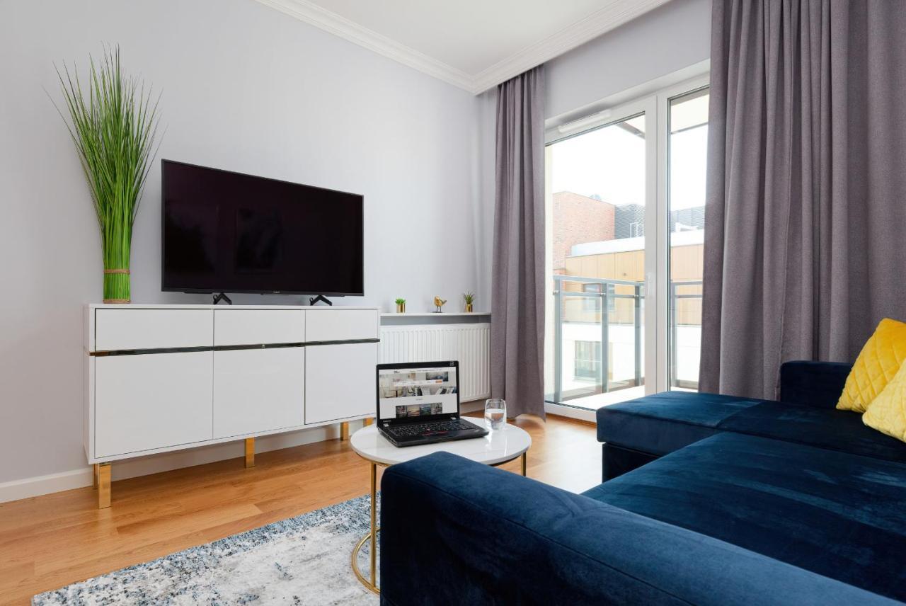 Apartament Dom Przy Okrzei By Renters Prestige Varsóvia Exterior foto